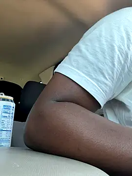 Snapshot of Festivitiesking1 chatting on October 4, 7:01 pm Festivitiesking1 online show from October 4, 7:01 pm