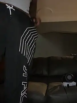 Festivitiesking1 online show from November 10, 3:05 am