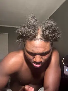 Festivitiesking1 online show from December 22, 3:47 am