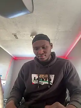 Festivitiesking1 online show from March 12, 4:13 pm