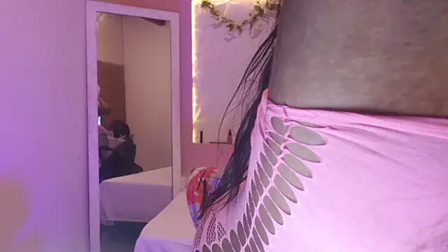 IvyBliss8 online show from April 23, 6:58 am