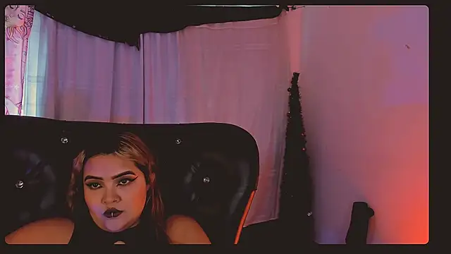 Agatha humidity online show from March 20, 7:35 pm