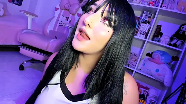 julyana  online show from January 31, 6:47 pm