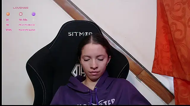 sweetdam12 online show from March 12, 6:33 pm