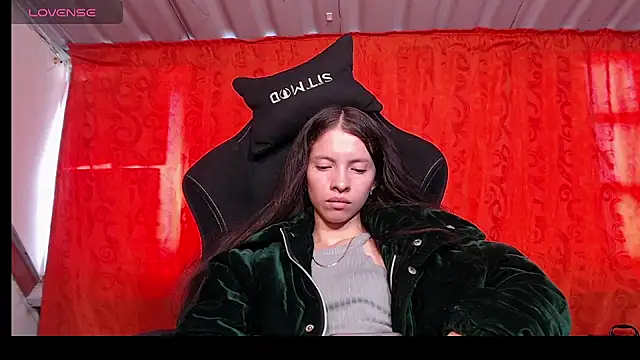 sweetdam12 online show from March 13, 8:43 pm