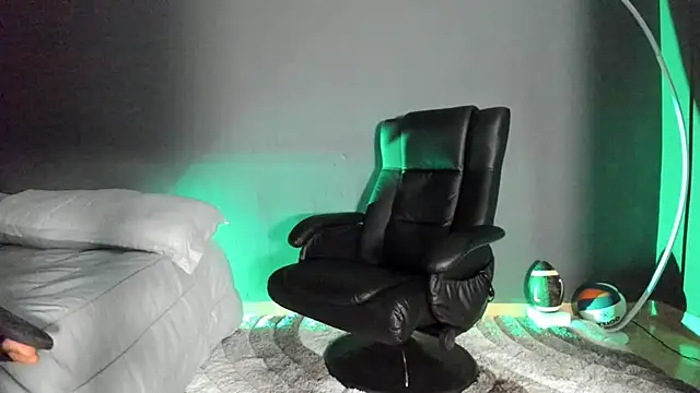 Brock hurn1 online show from March 9, 2:29 am