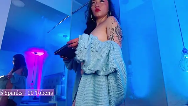 GigiVolkova online show from January 17, 3:55 am