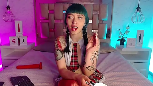 GigiVolkova online show from February 2, 7:46 pm