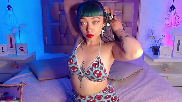 GigiVolkova online show from February 8, 1:32 am