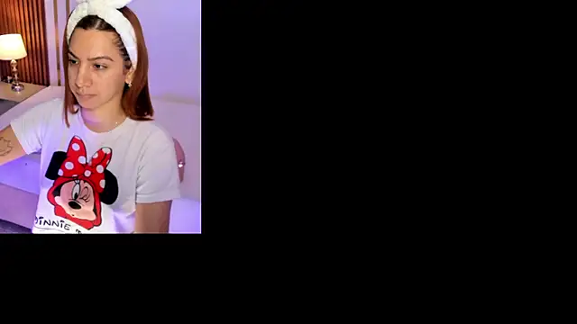 CamilaVegas  online show from April 17, 12:30 pm