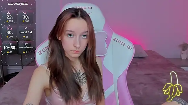 Snapshot of Doris_Scott chatting on March 13, 8:15 am Doris Scott online show from March 13, 8:15 am