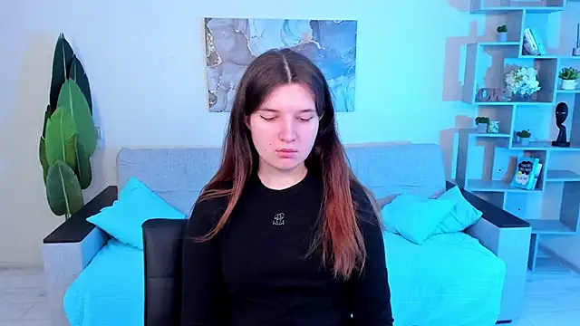 Snapshot of BonneyLove chatting on March 3, 6:12 pm BonneyLove online show from March 3, 6:12 pm