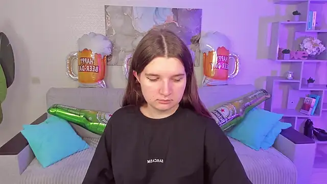 Snapshot of BonneyLove chatting on October 3, 10:07 pm BonneyLove online show from October 3, 10:07 pm