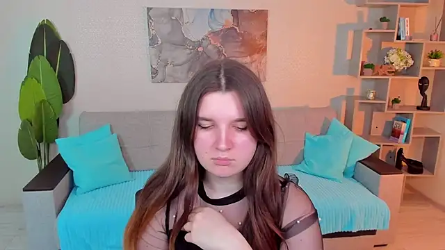 Snapshot of BonneyLove chatting on December 2, 5:30 pm BonneyLove online show from December 2, 5:30 pm