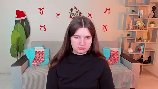 Snapshot of BonneyLove chatting on December 16, 5:29 pm BonneyLove online show from December 16, 5:29 pm