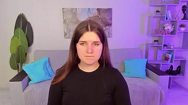 Snapshot of BonneyLove chatting on January 13, 9:53 pm BonneyLove online show from January 13, 9:53 pm