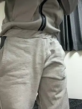 onimakura online show from February 20, 12:27 pm