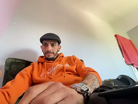 Rebeu313 online show from April 13, 2:00 pm