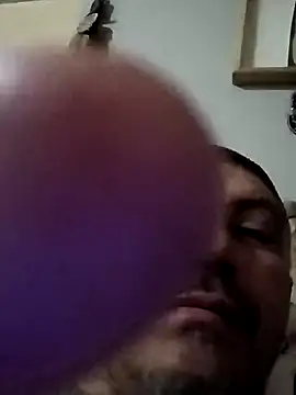 Snapshot of B_DOGG69 chatting on February 15, 1:27 pm B DOGG69 online show from February 15, 1:27 pm