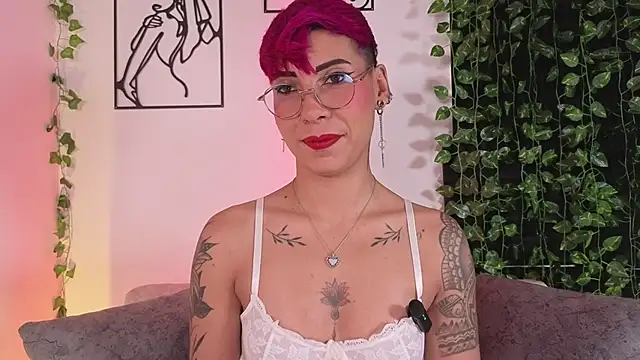 MiaMorgan  online show from January 15, 2:32 pm