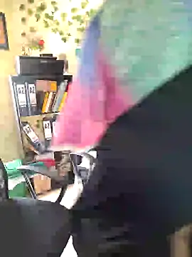 NAJWA-ARAB online show from December 11, 3:15 pm