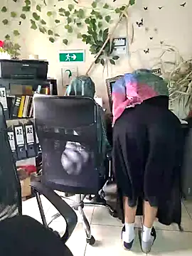 Snapshot of NAJWA-ARAB chatting on January 29, 2:10 pm NAJWA-ARAB online show from January 29, 2:10 pm