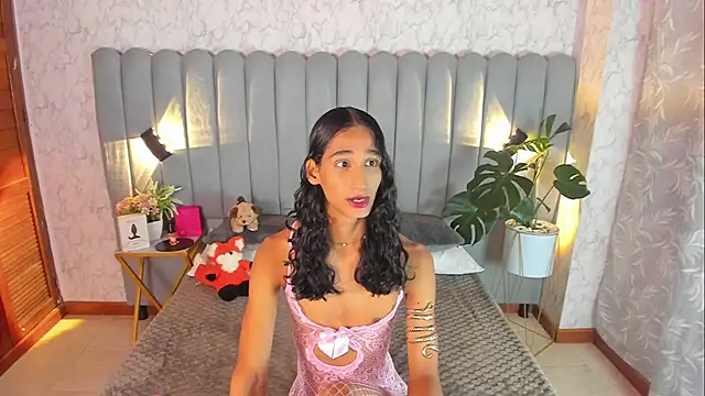 skyyfoxpraga online show from October 2, 1:18 pm