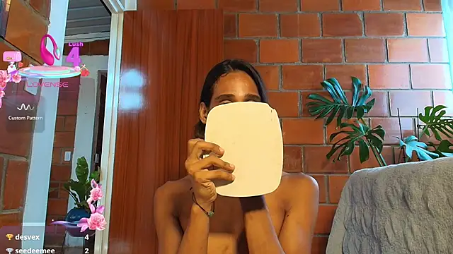 skyyfoxpraga online show from July 28, 9:14 pm