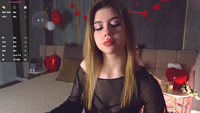 Sara Lewiis online show from February 9, 5:06 pm