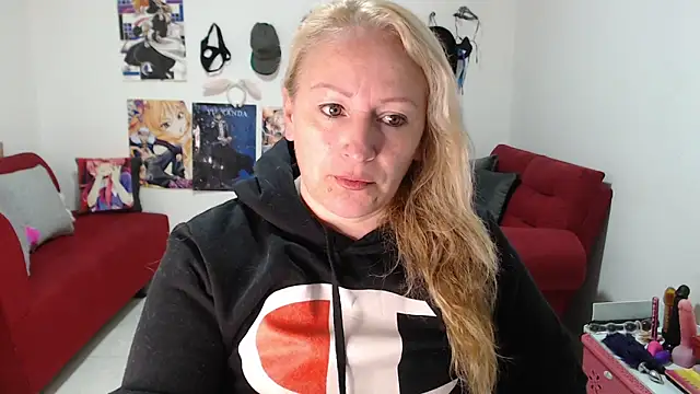 emperabigbootybigass online show from October 16, 12:28 pm