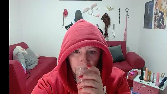 Snapshot of emperabigbootybigass chatting on January 19, 12:09 pm emperabigbootybigass online show from January 19, 12:09 pm