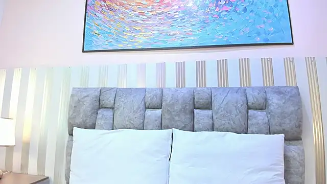 nova lane online show from November 18, 7:51 pm