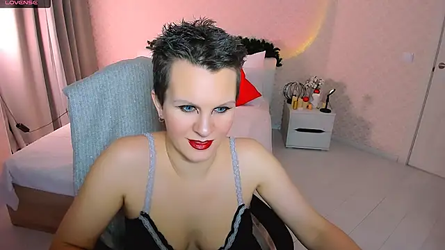 Louisa Bay online show from January 9, 3:48 pm