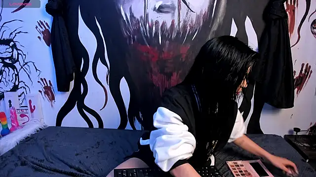 Snapshot of Kylie-fox chatting on January 8, 11:41 pm Kylie-fox online show from January 8, 11:41 pm