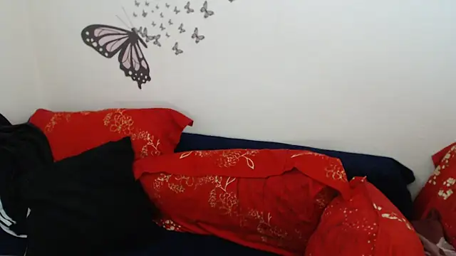 LadyHellene online show from March 11, 12:39 pm