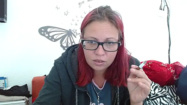 LadyHellene online show from September 18, 6:26 am