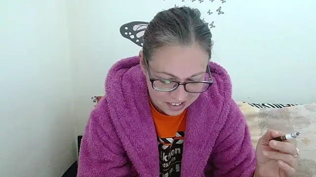 LadyHellene online show from March 19, 7:56 am