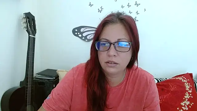 Snapshot of LadyHellene chatting on June 9, 4:46 am LadyHellene online show from June 9, 4:46 am