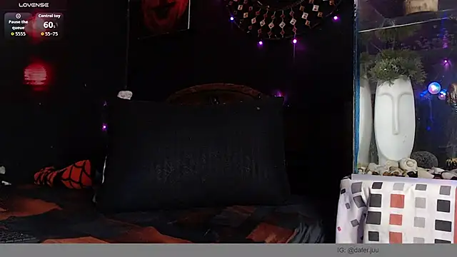 Godly huan online show from December 20, 6:09 am