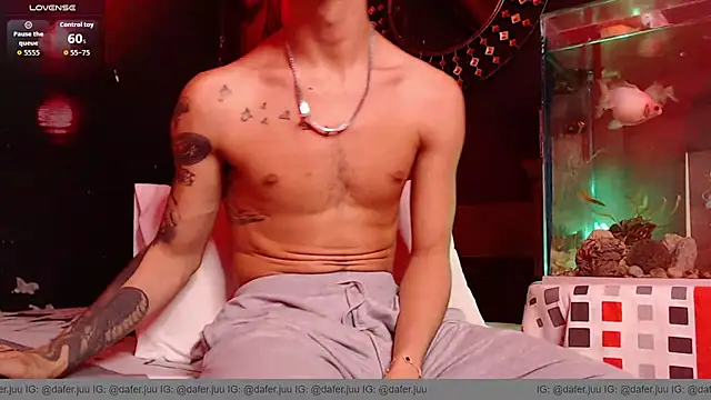 Godly huan online show from February 14, 1:02 am