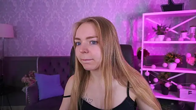 EmilySunshineS online show from October 17, 6:16 am