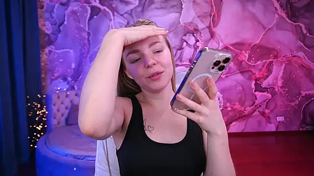 EmilySunshineS online show from October 18, 1:23 pm