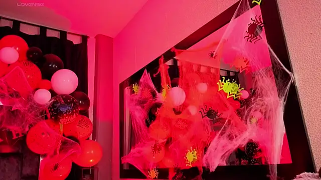 Mia Oxford online show from October 20, 12:16 pm