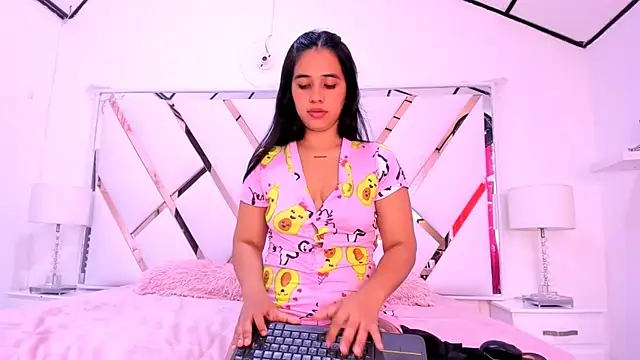 Snapshot of naughty__sara chatting on February 12, 2:21 pm naughty sara online show from February 12, 2:21 pm