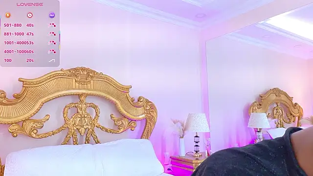 Snapshot of AshleyFerri chatting on March 21, 11:26 am AshleyFerri online show from March 21, 11:26 am