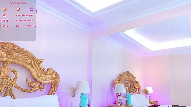 Snapshot of AshleyFerri chatting on March 31, 12:05 pm AshleyFerri online show from March 31, 12:05 pm