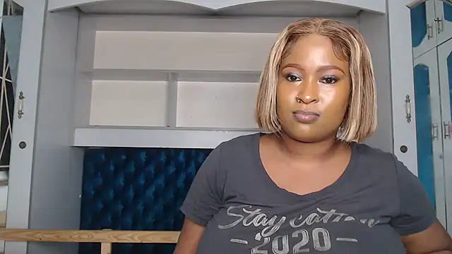 Zeeyonce696 online show from January 16, 6:27 pm