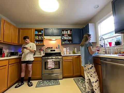 Maxinebabyyy online show from March 17, 2:01 pm