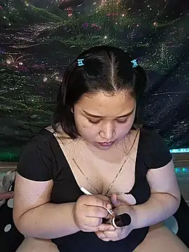 Snapshot of sharyl_24 chatting on July 11, 8:33 pm sharyl 24 online show from July 11, 8:33 pm