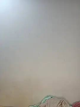 Snapshot of misskitty19-01 chatting on January 13, 6:06 am misskitty19-01 online show from January 13, 6:06 am